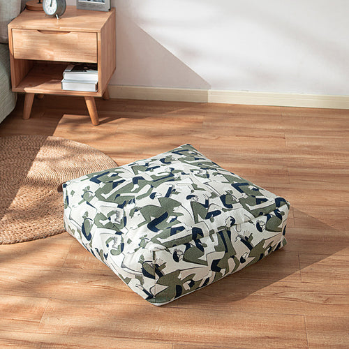 Gestepptes Bodenkissen mit abnehmbarem Bezug und Camouflage-Muster