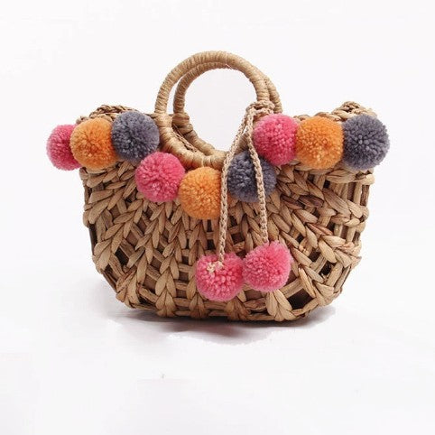 Damen Handtasche mit pompösen Verzierungen Karnz