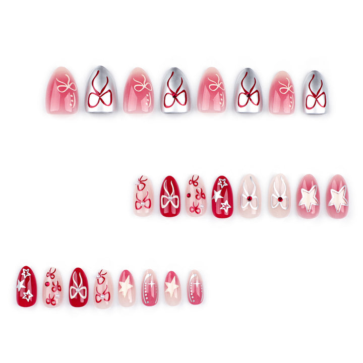 Kunstvolle Nagelverlängerungen mit festlichem Design Karnz