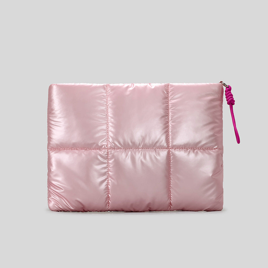 Gepolsterte Tech Clutch Tasche