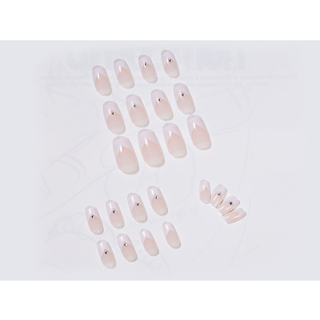 Elegante French Tip Press-On Nägel mit Strass-Akzenten