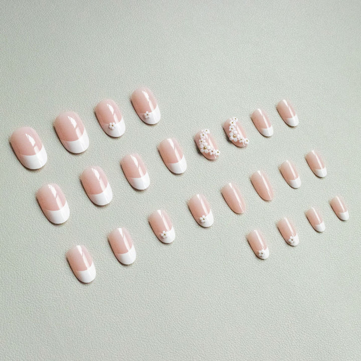 Dekoratives Floral Nagelkunst Set