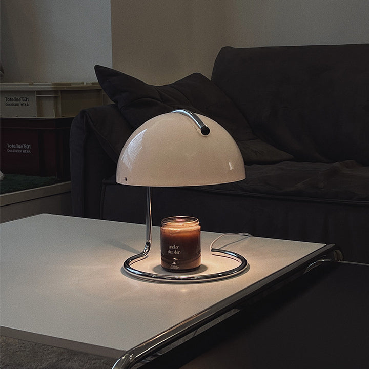 Moderne kuppelförmige Schreibtischlampe