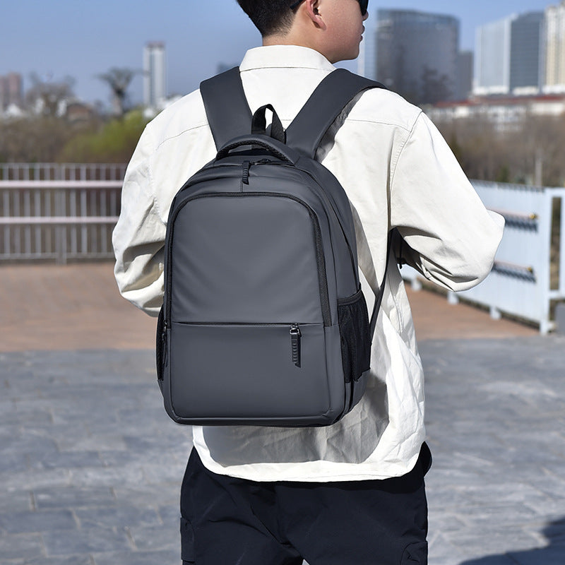 Eleganter, tech-freundlicher Rucksack Karnz