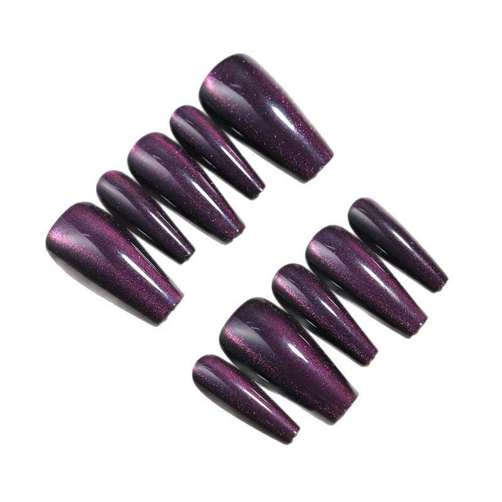 Glitzerndes Langes Stiletto Press-On Nagelset Karnz