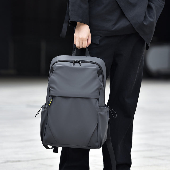 Ultrafunktionaler Alltagsrucksack Karnz