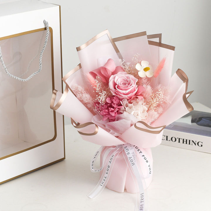 Eleganter Künstlicher Blumenstrauß