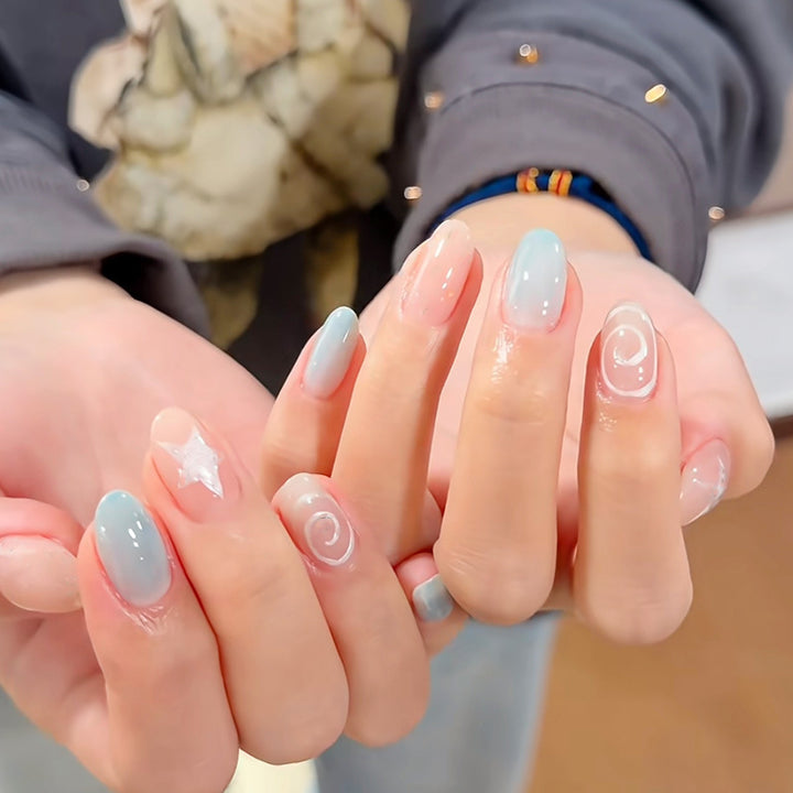Künstlerische Themen Nageldesign Kollektion Karnz