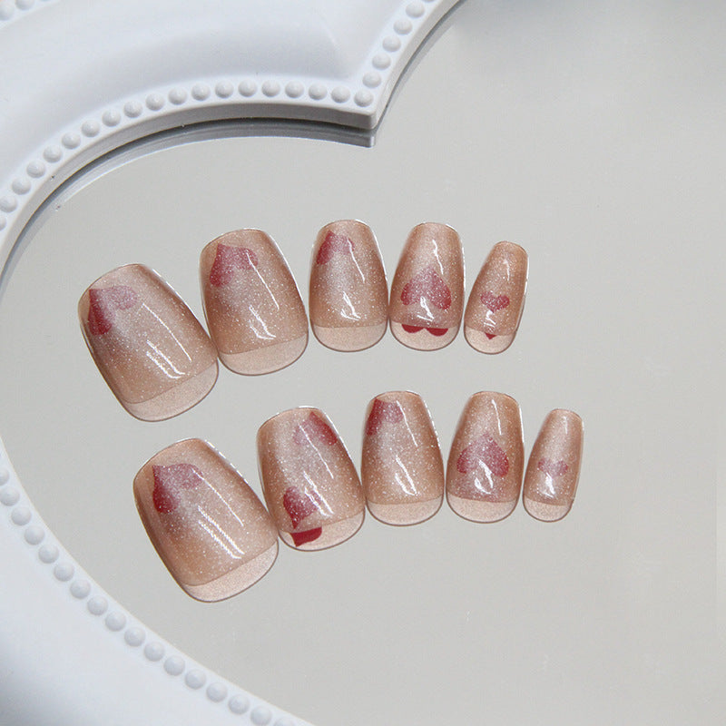 Herz-Themen Press-On Nageldesign Karnz