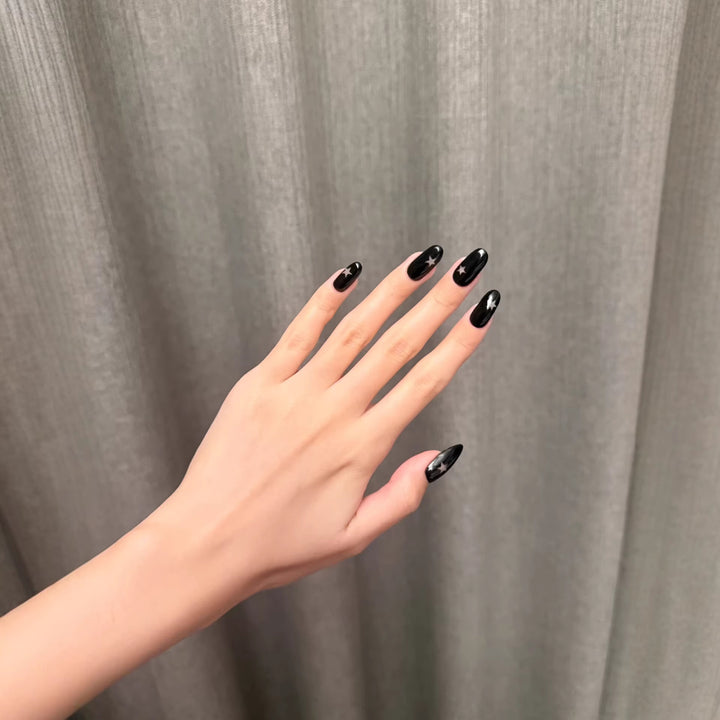Künstlerisches Press-On Nagelkunstset mit Sternenmotiven