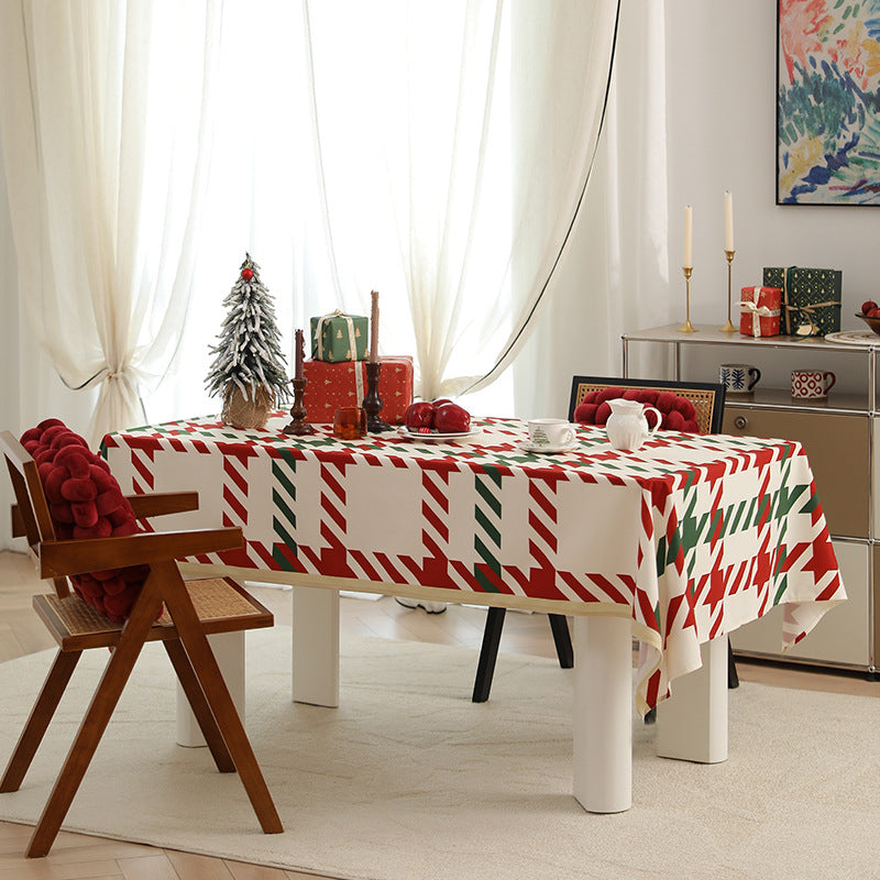 Rechteckige abwischbare Tischdecke mit diagonalem Karo‑Design und Quasten Karnz