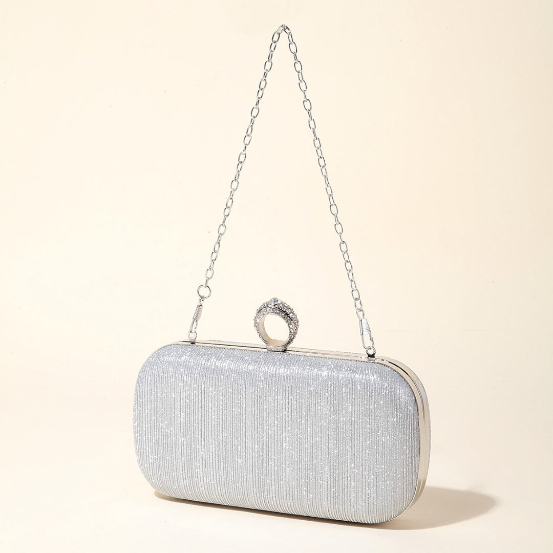 Dekorative Abend-Clutch mit Kettengriff