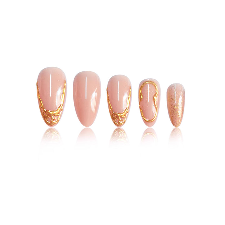 Elegantes goldverziertes Press-On-Nagel-Set Karnz