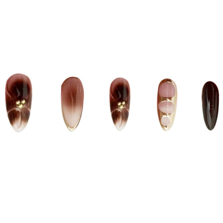 Dekorative Press-On Nagelkunst mit einzigartigem Design Karnz