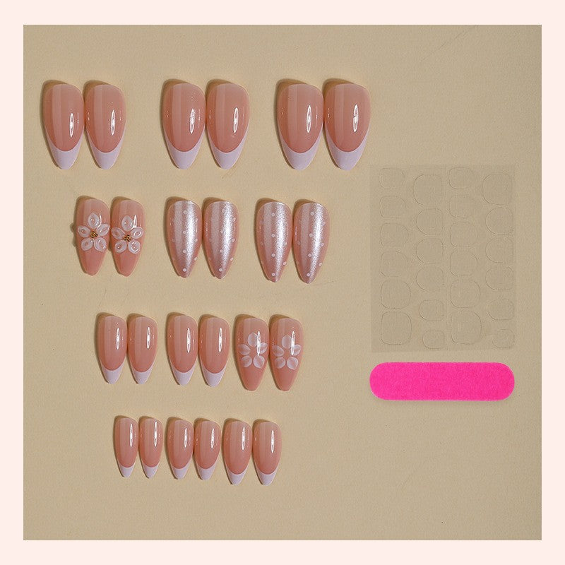 Kunstnagelset Karnz