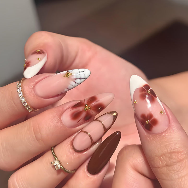 Kunstnagel Set mit eleganten Schleifen und Glamourösem Akzent Karnz