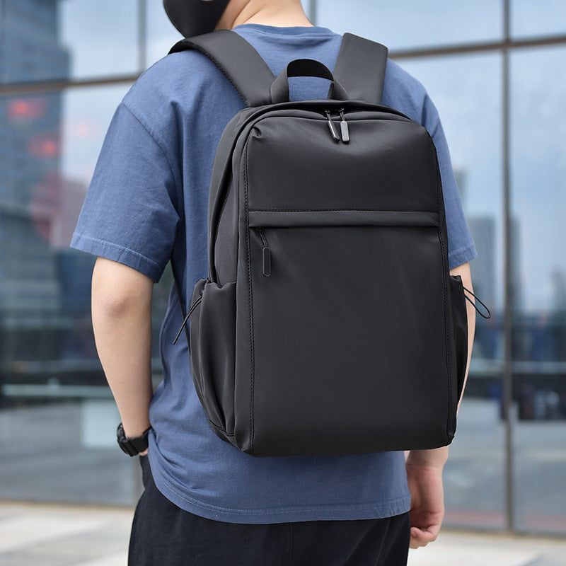 Vielseitiger Slim Laptop-Rucksack Karnz
