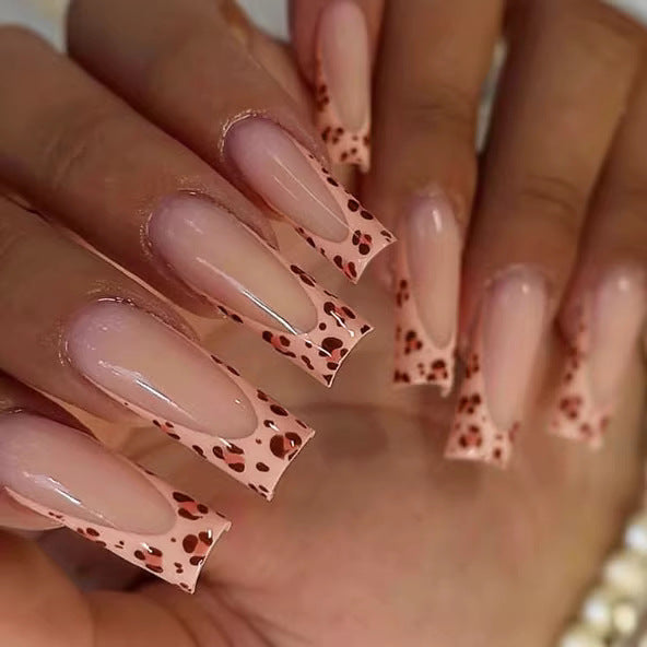 Artistic Nail Design Karnz