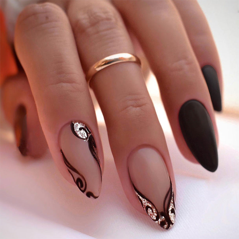 Elegantes Matt Press-On Nagelset Karnz