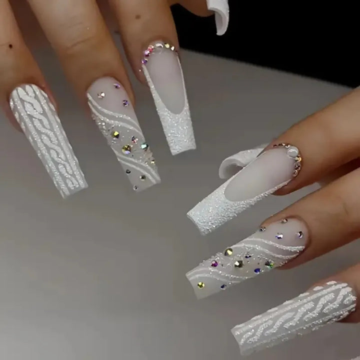 Luxuriöse 3D Glitzer-Nagel-Verzierungen Karnz