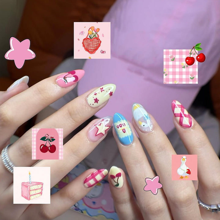 Kunstfingernägel mit Verspielten und Farbenfrohen Motiven Karnz