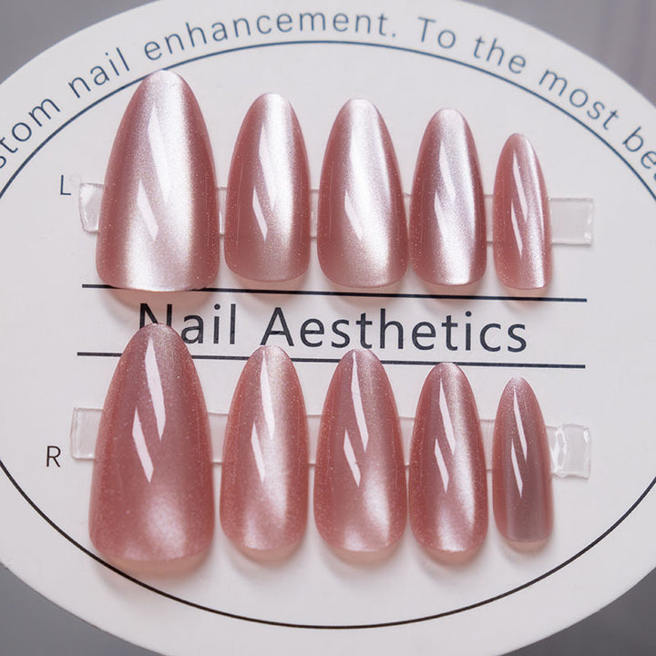 Glänzende Stiletto Press-On Nagelkollektion