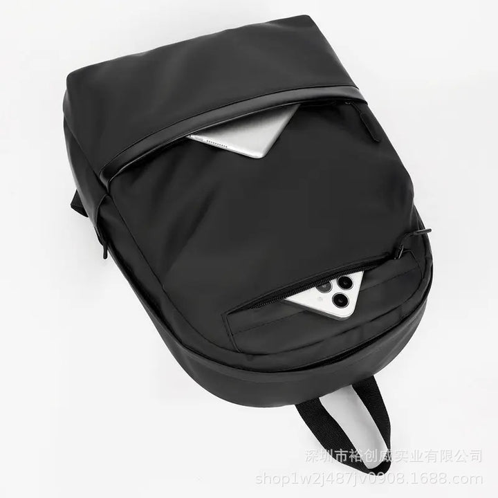 Moderner Minimalistischer Rucksack Karnz