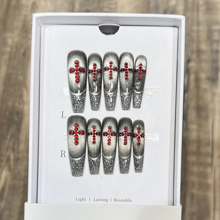 Luxus Glitter Press-On Nagelset mit Kristallakzenten Karnz