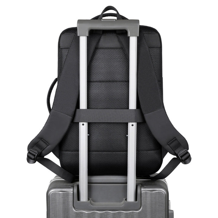 Elegante, technikfreundliche Laptop-Rucksack Karnz