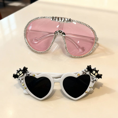 Herzförmige Spaß-Sonnenbrille Karnz