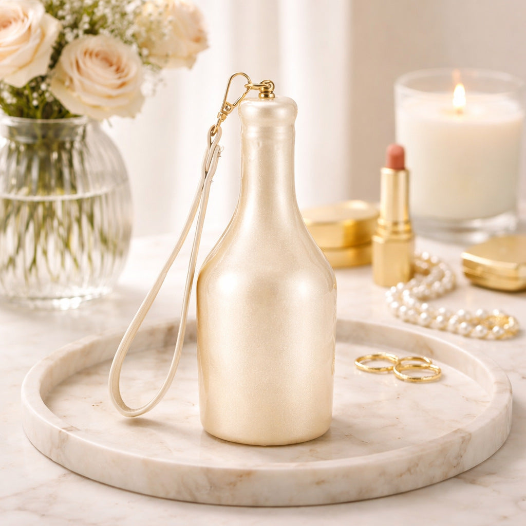 Stylische Wasserflasche Clutch