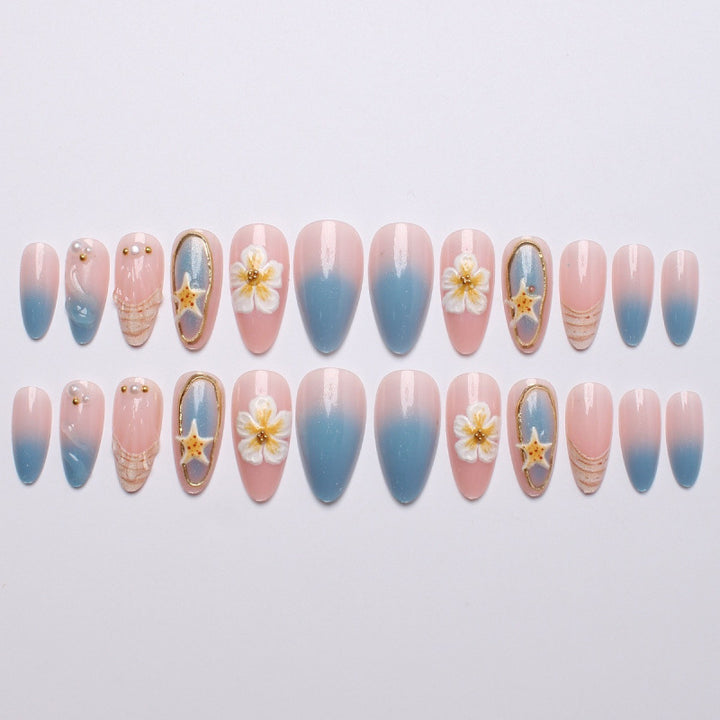 Künstlerisches von Muscheln inspiriertes Press-On-Nagel-Set