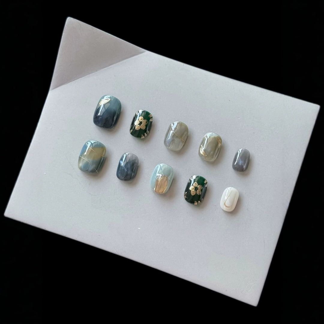 Botanischer Blumendruck-Press-On-Nagelset