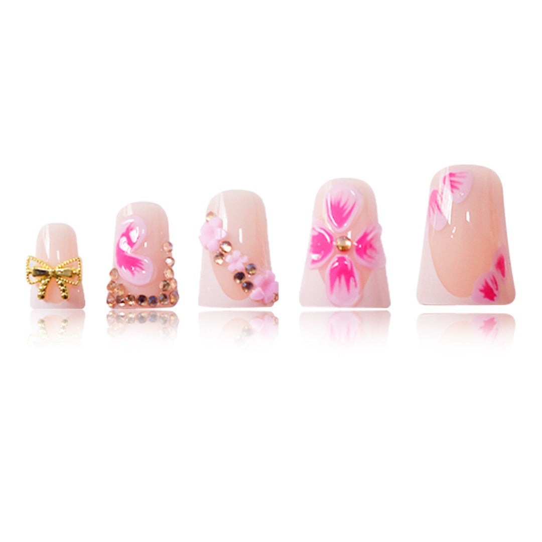 Dekoratives Nagelkunst-Set Karnz