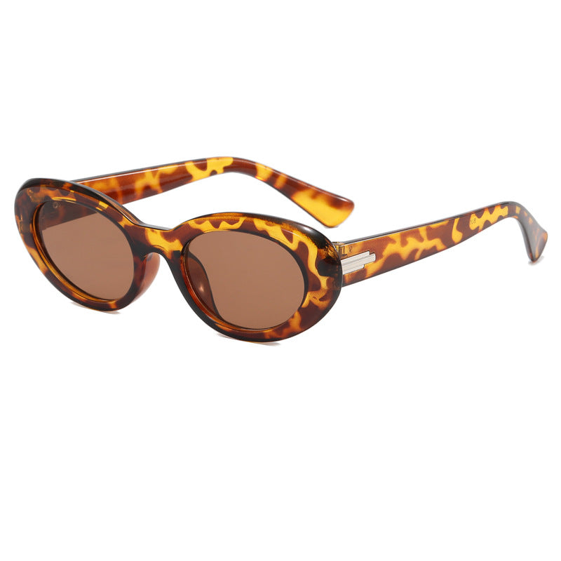 Damen stilvolle Sonnenbrille im extravaganten Design Karnz