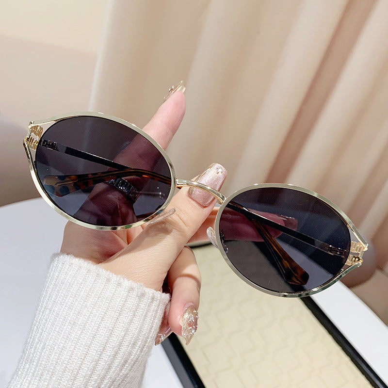 Damen elegante Cat-Eye Sonnenbrille mit feinem Metallrahmen Karnz