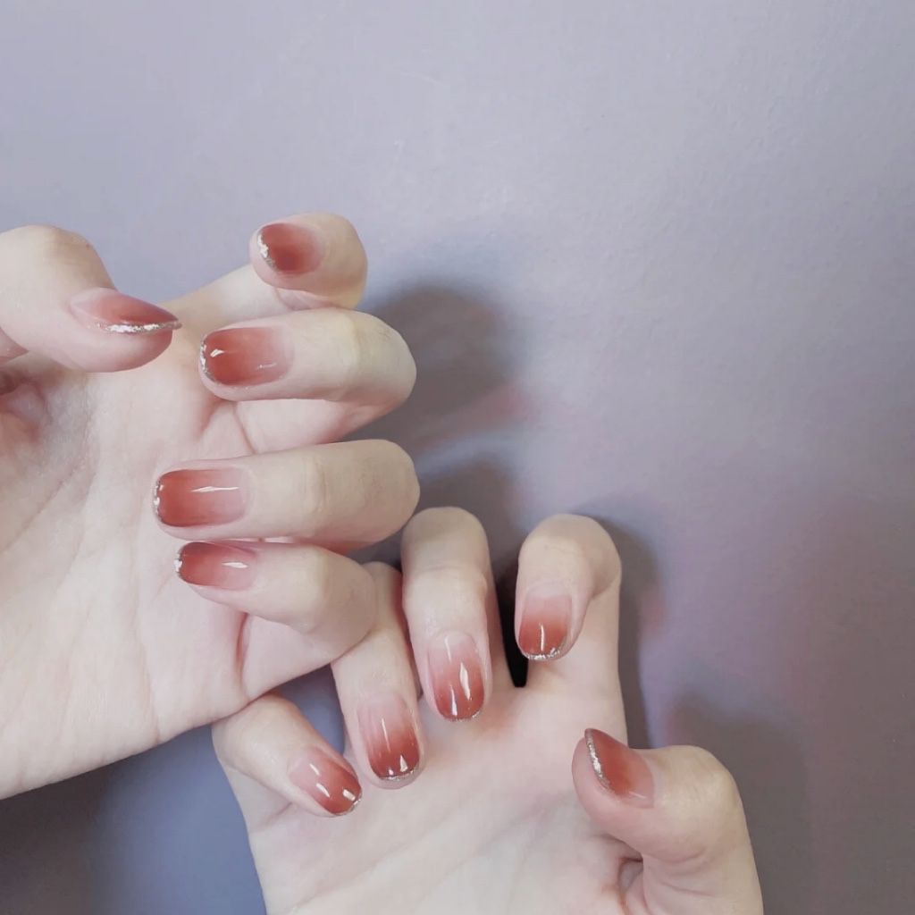 Ombre Gradient Press-On Nail Art Karnz