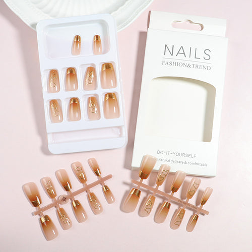 Premium Herz-Beschmückte Press-On Nagelset Karnz