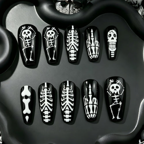 Kunstnagel-Set mit Skelett-Motiven Karnz
