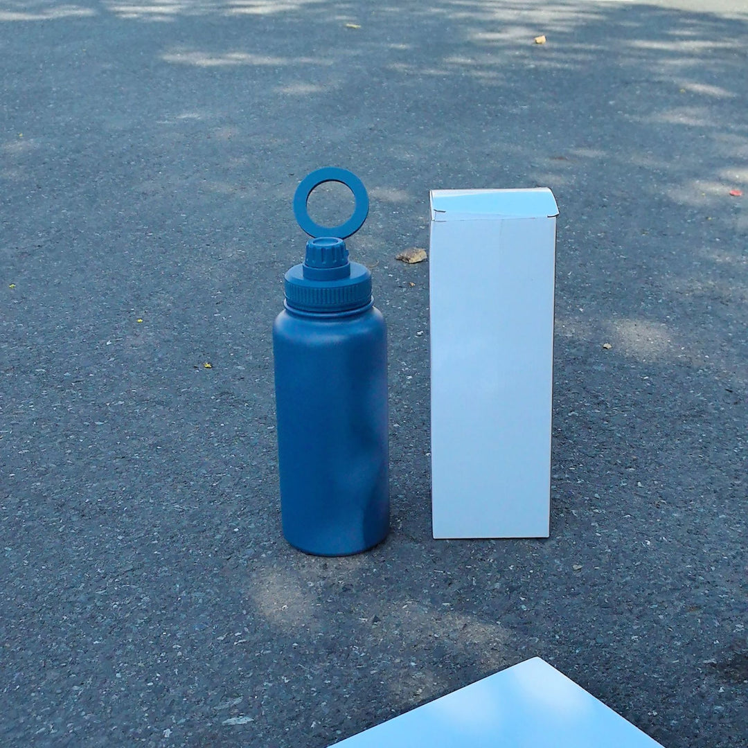Unisex Trinkflasche Karnz
