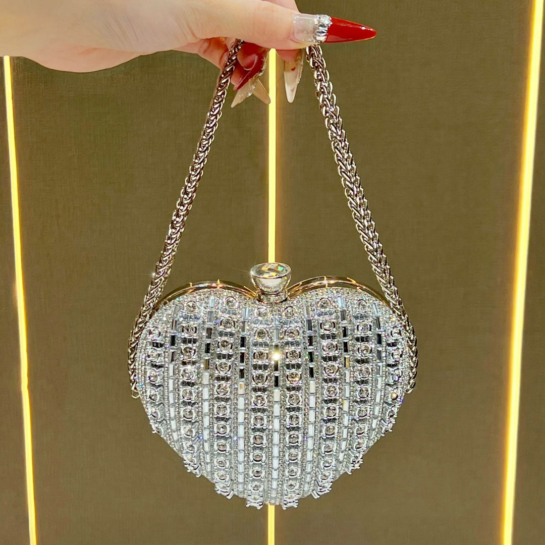 Rhinestone-besetzte Herz-Clutch