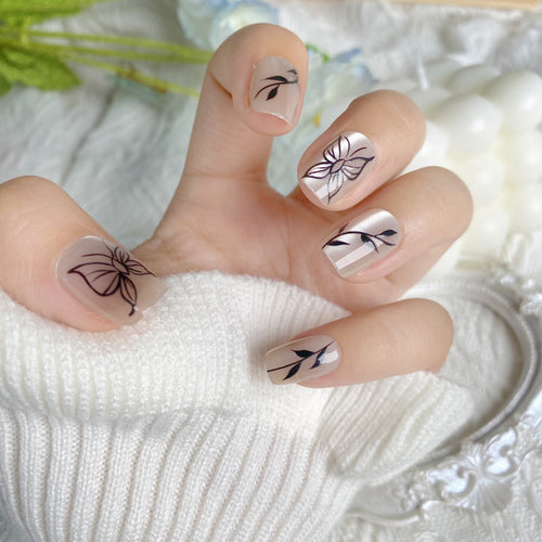 Künstlerisches Blumendruck Press-On Nagelset