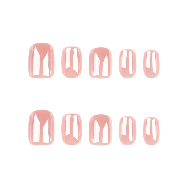 Elegante Nagelkunst im Rosé Metallic-Look Karnz