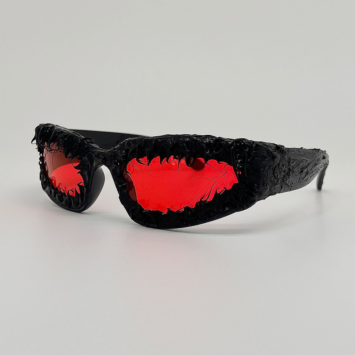 Damen einzigartige Sportsonnenbrille im futuristischen Design Karnz