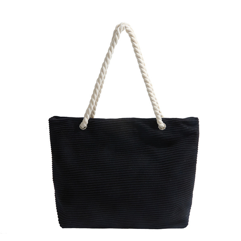 Stylische strukturierte Strandtasche Karnz