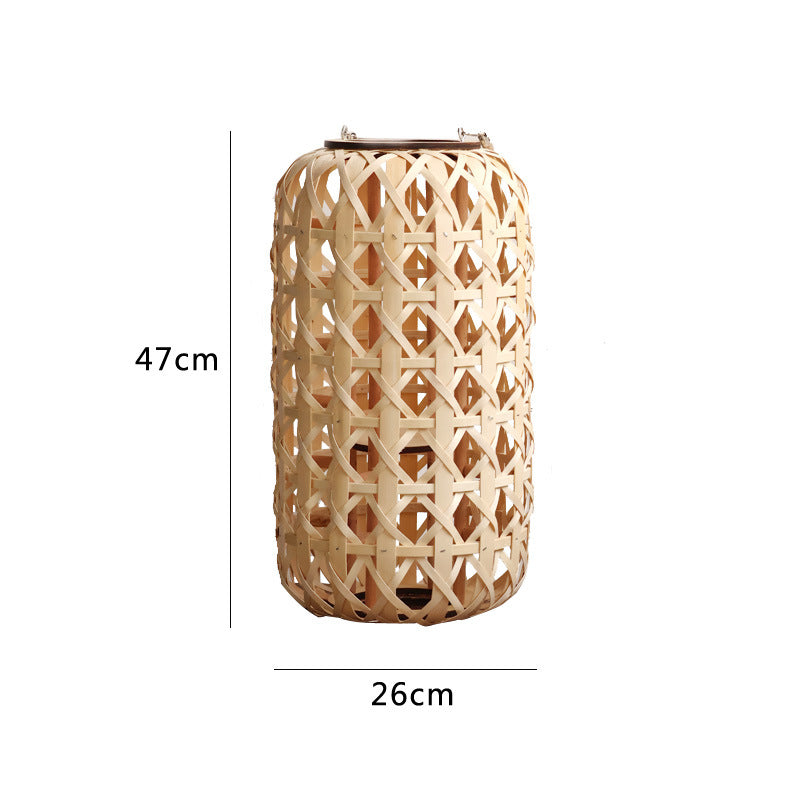 Elegante Laterne aus handgewebtem Naturmaterial Karnz