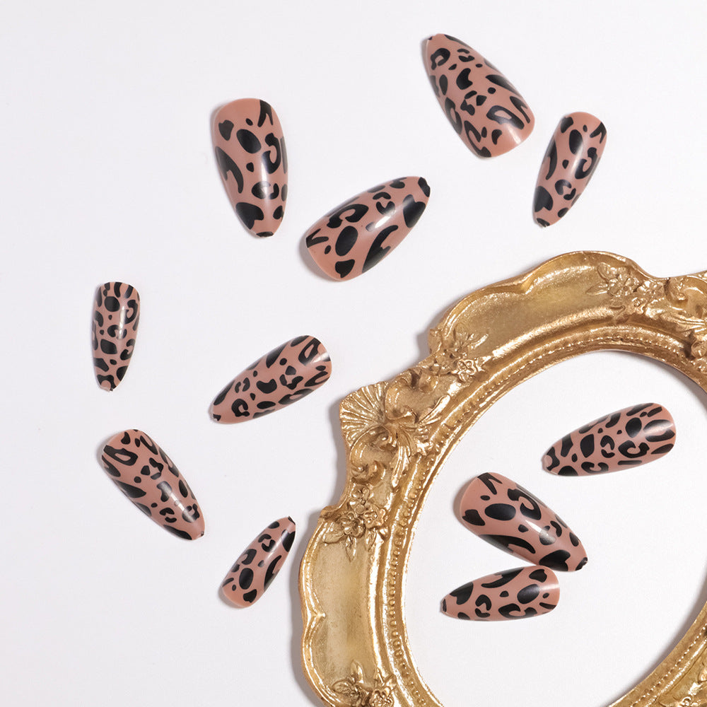 Stylische Leopard-Print Press-On Nägel Karnz