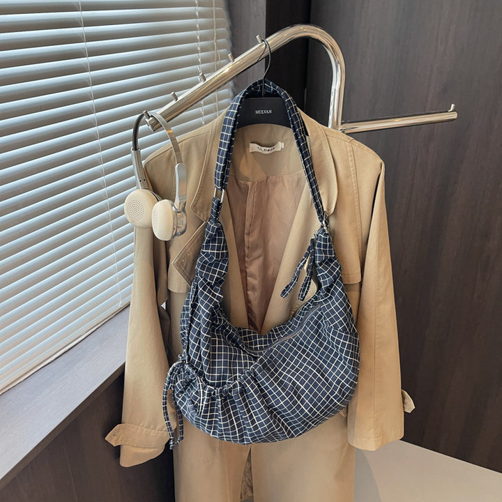 Gemütliche Übergroße Utility Schultertasche