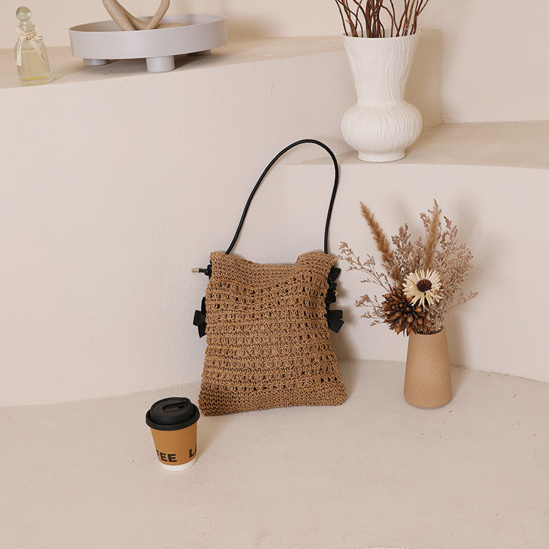 Damen Handgefertigte Tasche mit raffinierten Rüschen Karnz