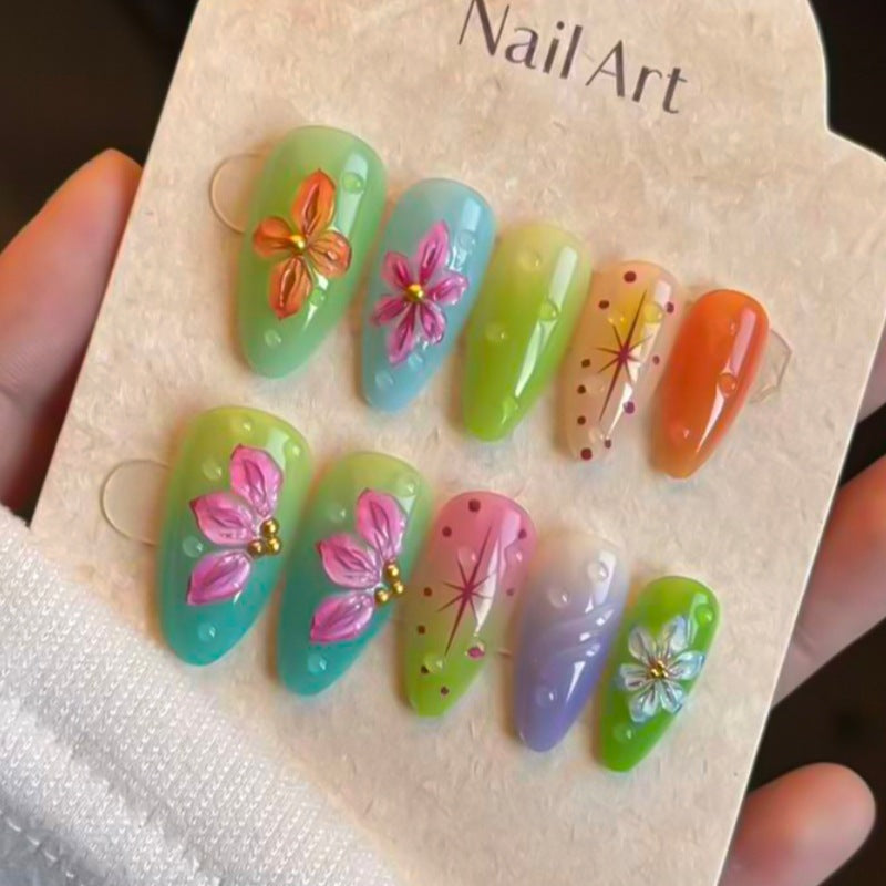 Künstlerisches Floral-Verzierte Press-On Nagelset Karnz